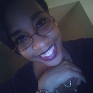 Meet your Posher, Candis